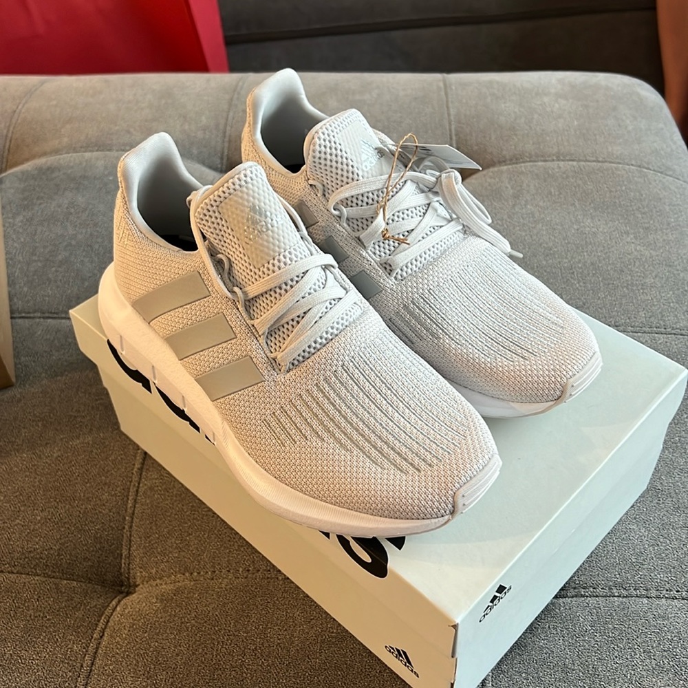 NWT Adidas Swift Run 1.0 Shoes Size 8